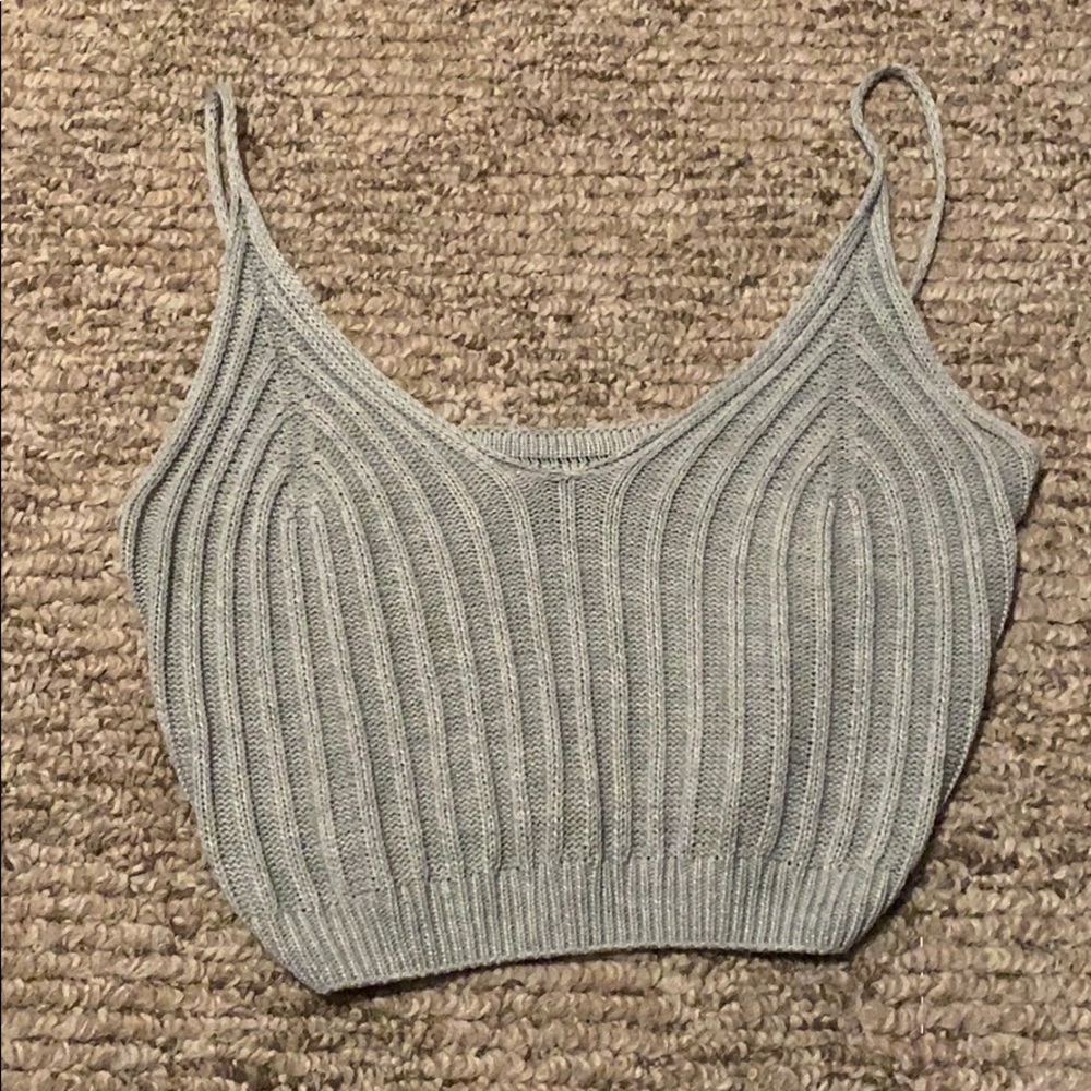 Gray tank top
